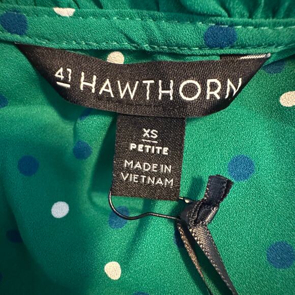41 Hawthorn Tiffiny Tulip Sleeve Blouse V-Neck Green Polka Dot Top NWT XS Petite - Picture 7 of 8